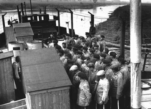 USHMM. Staatsarchiv Bremen. Ochstumsand camp, near Bremen, Germany, 1933-4.